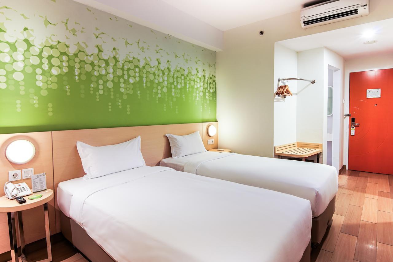 Zest Hotel Harbour Bay Batam Nagoya Exterior foto